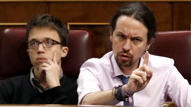 Iglesias se encara con los «machirulos» del PP