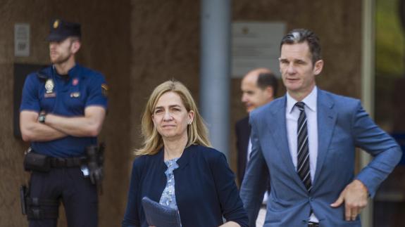 La infanta Cristina y Urdangarin se enfrentan a la hora de la verdad