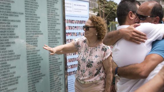 Víctimas de Spanair piden al obispo de Canarias que las olvide, indignadas por su carta