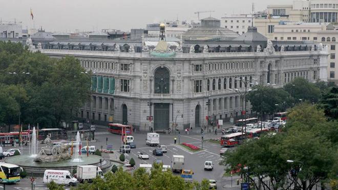 El Tribunal de Cuentas censura al Banco de España por no controlar lo suficiente