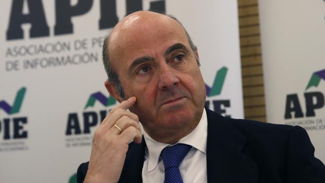 De Guindos confía en el «sentido común» y que los Presupuestos sean aprobados