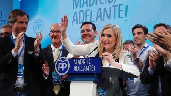 Cifuentes habla de un PP de Madrid «renovado» y reivindica la ética política