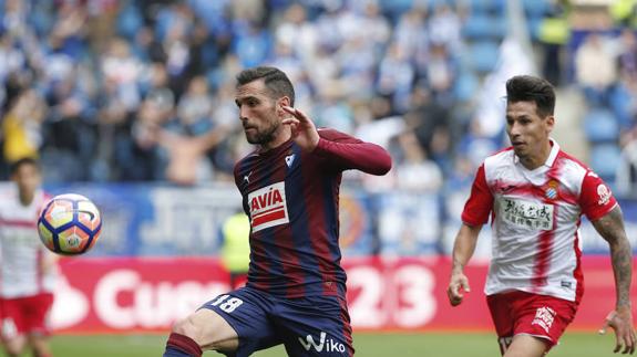 Eibar y Espanyol empatan y se alejan de Europa