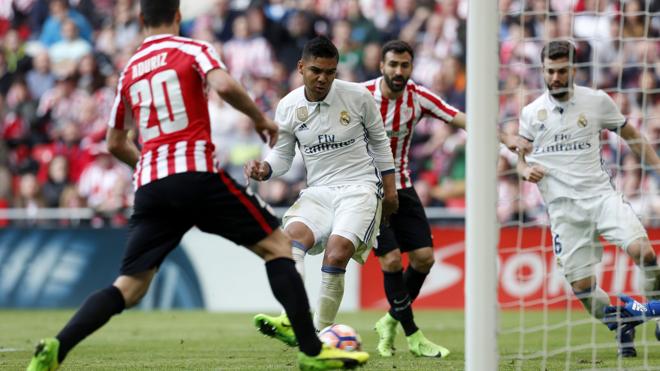 Casemiro, un seguro a todo riesgo