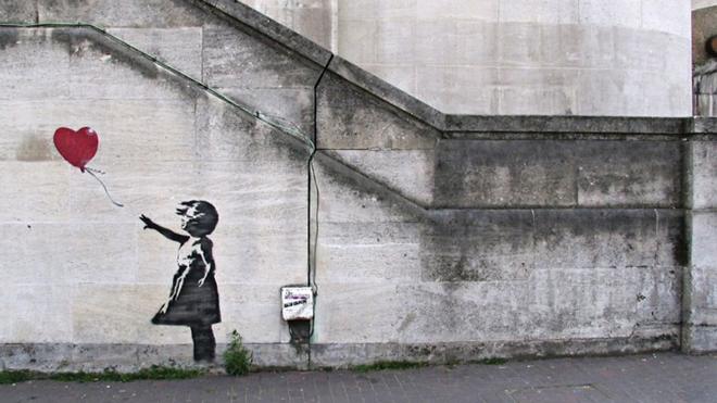 Banksy, del muro al papel