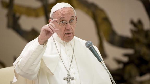 El Papa, a los jóvenes: «La Iglesia no es un 'flashmob'»