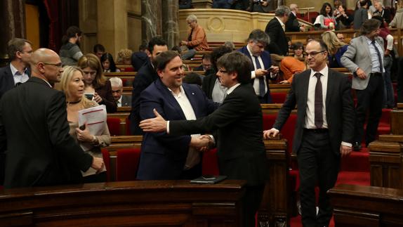 Junts pel Sí y la CUP aceleran el proceso de desconexión