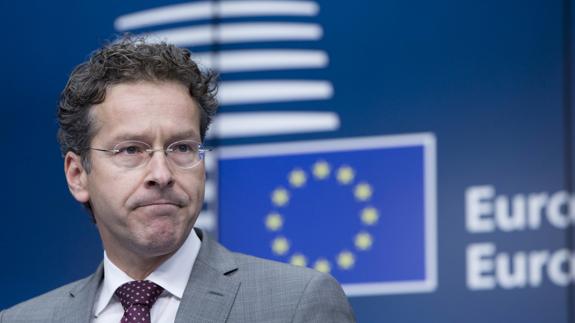 Setenta eurodiputados piden a Dijsselbloem que dimita