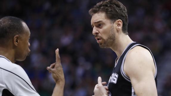 Gasol alcanza los 20.000 puntos en la derrota de los Spurs