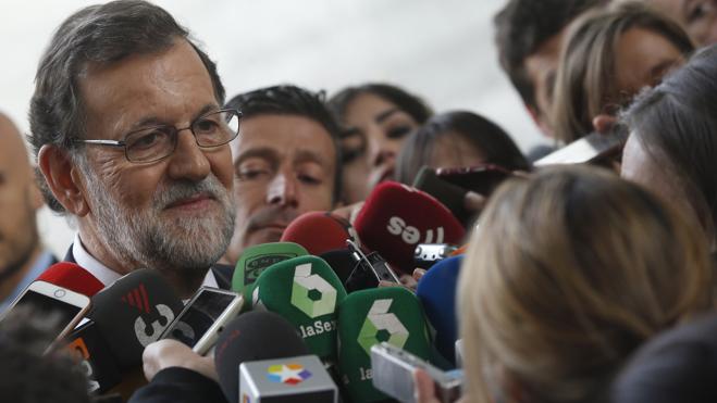 Rajoy: «Iré encantado a aclarar lo que quieran»