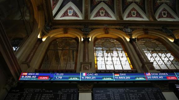 Las elecciones francesas no frenan al Ibex-35 y cierra en los 10.377 puntos