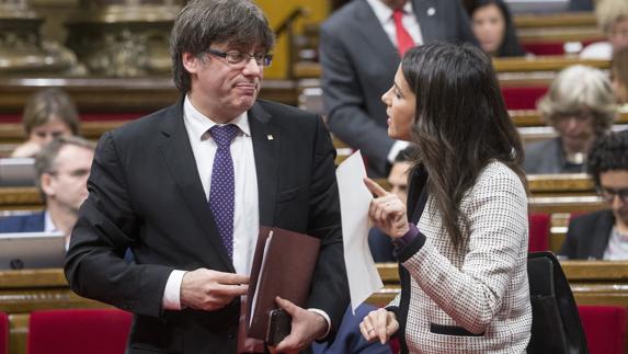 El Parlamento catalán admite a trámite la reforma de su reglamento para agilizar la independencia