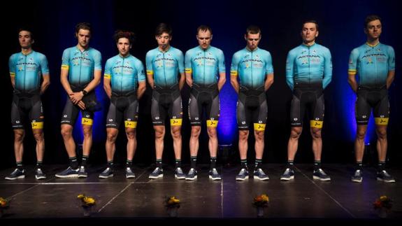El Astana homenajeará a Scarponi dejando su puesto vacante en el Giro