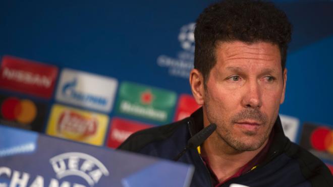 Simeone: «Tengo clarísimo quién va a jugar en el lateral derecho»