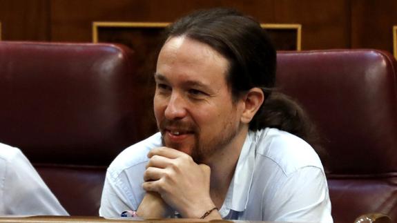 Iglesias reitera al PSOE su oferta de diálogo sobre la moción de censura