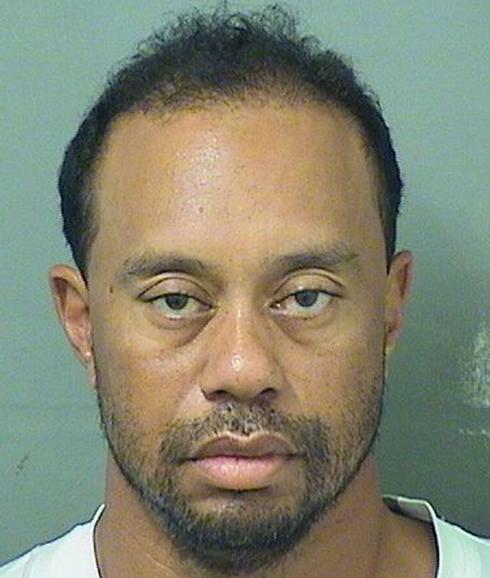 Tiger Woods, detenido por conducir ebrio en Florida