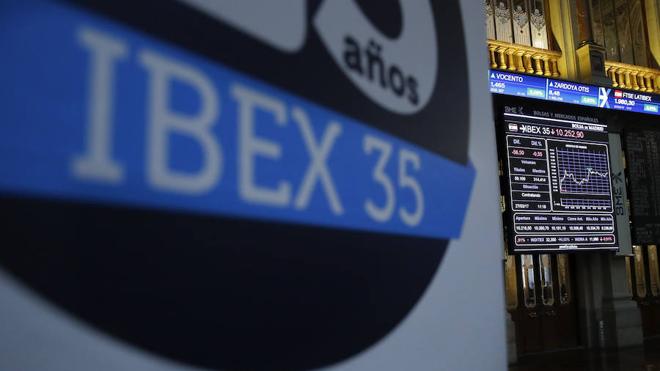 El Ibex-35 esquiva las pérdidas pese a la presión del Popular