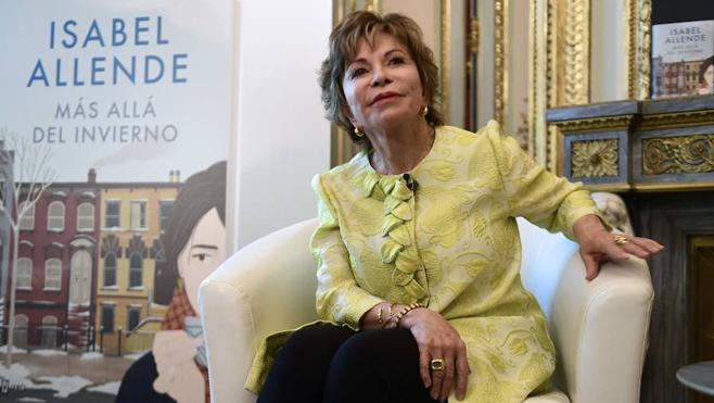 Isabel Allende: «Trump no sabe leer»