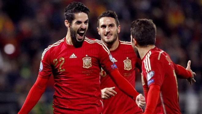 Isco podría completar el tridente por Vitolo