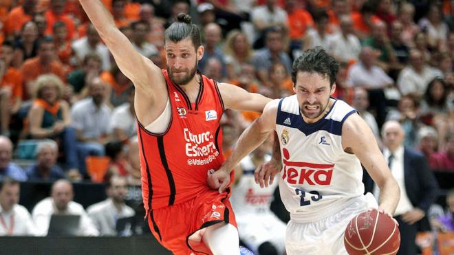 Llull: «El que esté cansado que se quede en el hotel»