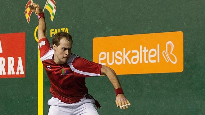 Rico regresa a las canchas tras dos meses de baja