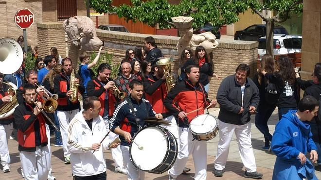 La Riojana y la Aldeana se hacen hermanas en Aldeanueva de Ebro