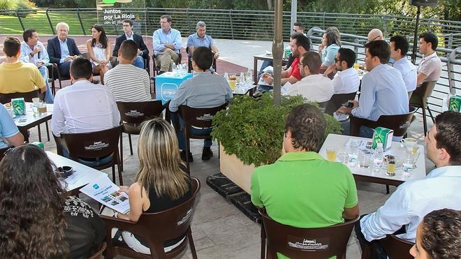 El PP riojano trabajará para "dar oportunidades a los jóvenes"