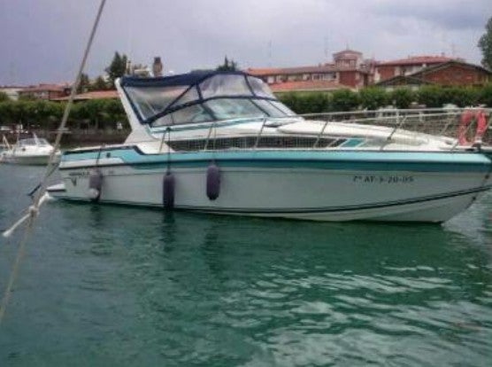 Tres riojanos, rescatados tras hundirse su barco frente a la costa vizcaína