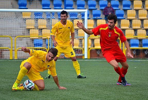 Un intenso Yagüe supera por la mínima al Calasancio