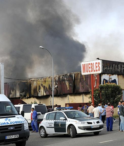 El dueño de Patatas Lahera no irá a prisión por la muerte de una trabajadora en el incendio de la empresa