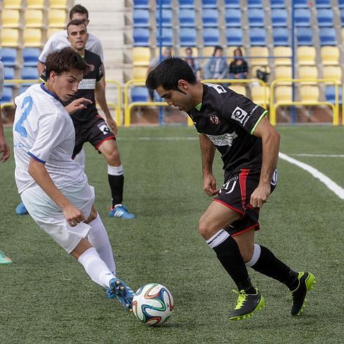 Varea y Náxara mantienen el pulso