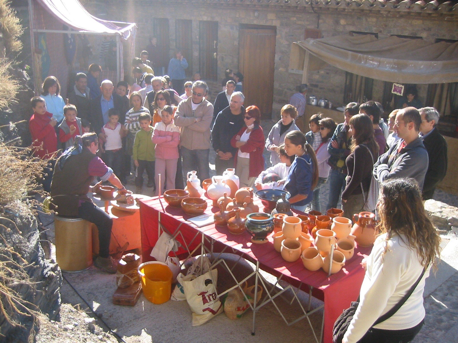 Las Jornadas de Artesanía Medieval de Cornago reunirán a 80 artesanos