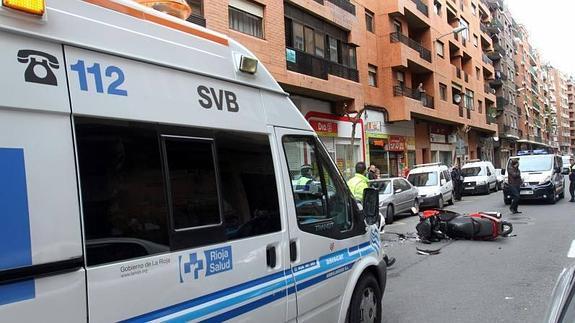 Herido un motorista en la calle Lardero