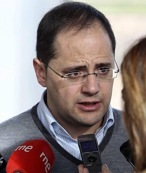 Luena asegura que el PP de La Rioja «no se entiende con nadie»