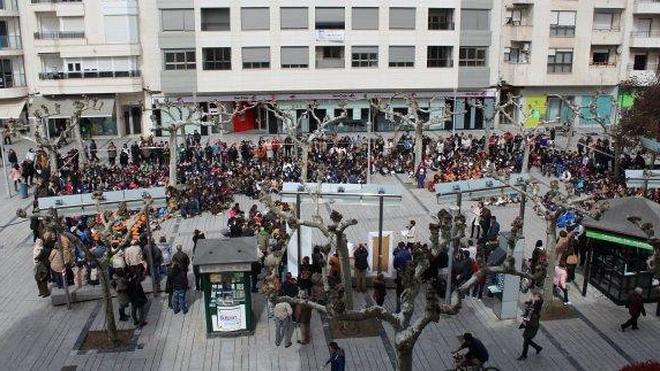 Teresianas sale a la calle a felicitar a Santa Teresa