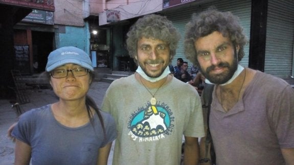 Entre los escombros de Nepal