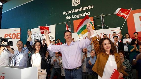 Sánchez pide el voto «para dejar atrás los recortes de derechos y libertades»
