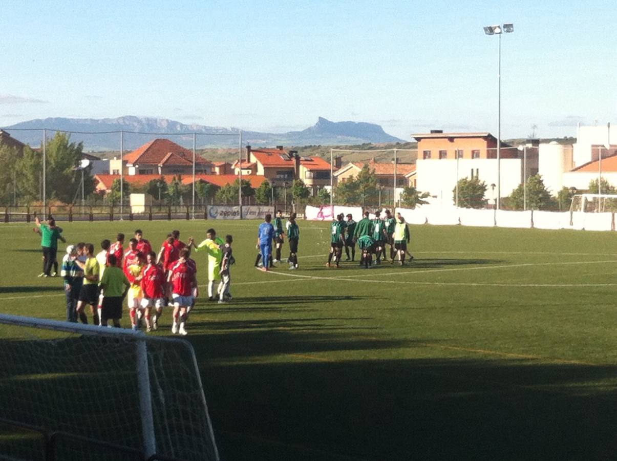 Tedeón y Villegas empatan y salvan la categoría