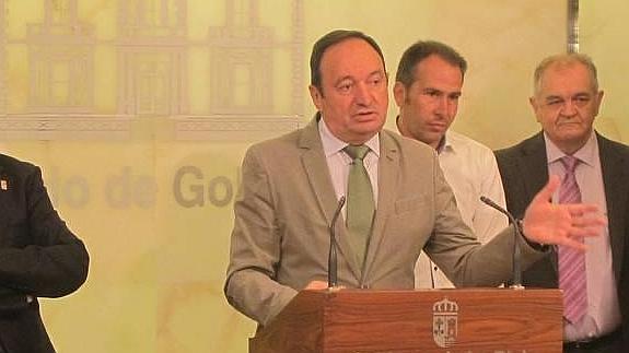 Sanz: «No voy a alimentar más historias, sólo me preocupan los riojanos»