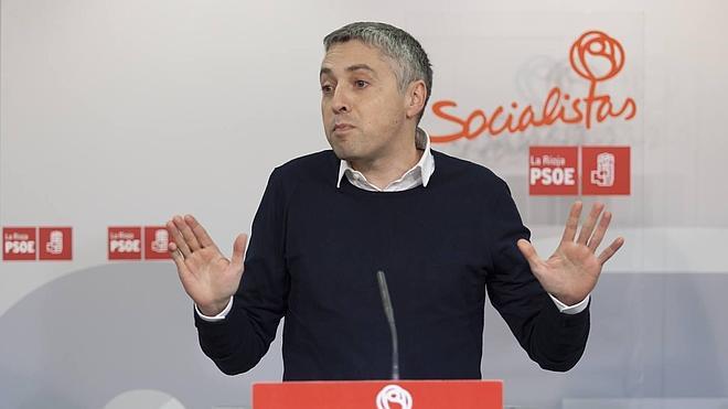 El PSOE acusa a C's de dar al PP «todo lo que le podía dar»