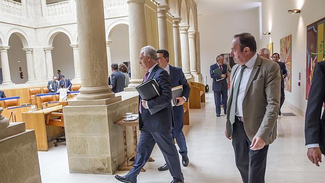 Sanz se marcha al Senado