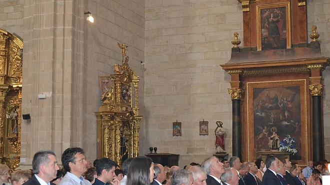 La iglesia de Huércanos estrena en fiestas su nueva iluminación