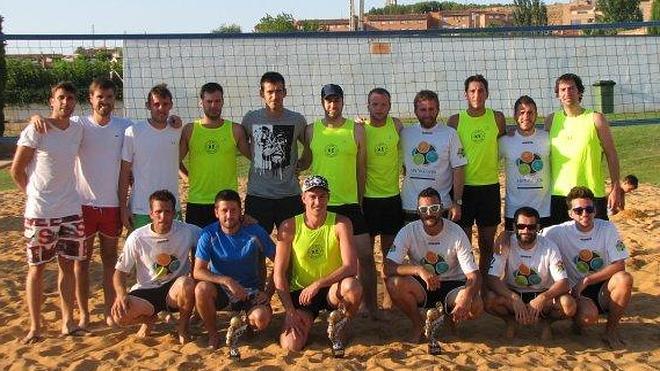 El 'Koma' gana el XI torneo de Voley Playa