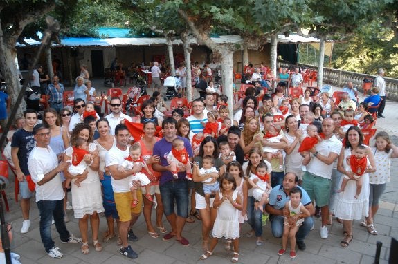 Pañuelos festivos para los pequeños