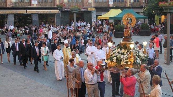 Cánticos por la Virgen del Burgo