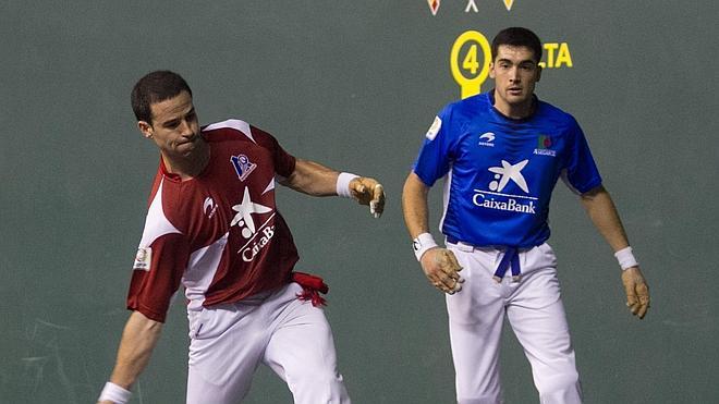 Miguel Merino sustituirá mañana a Barriola para jugarse una plaza en la final con su hermano David