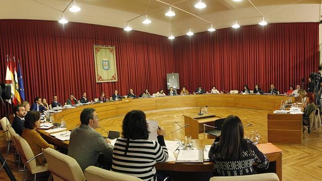 El Ayuntamiento buscará refinanciar de nuevo el préstamo del soterramiento