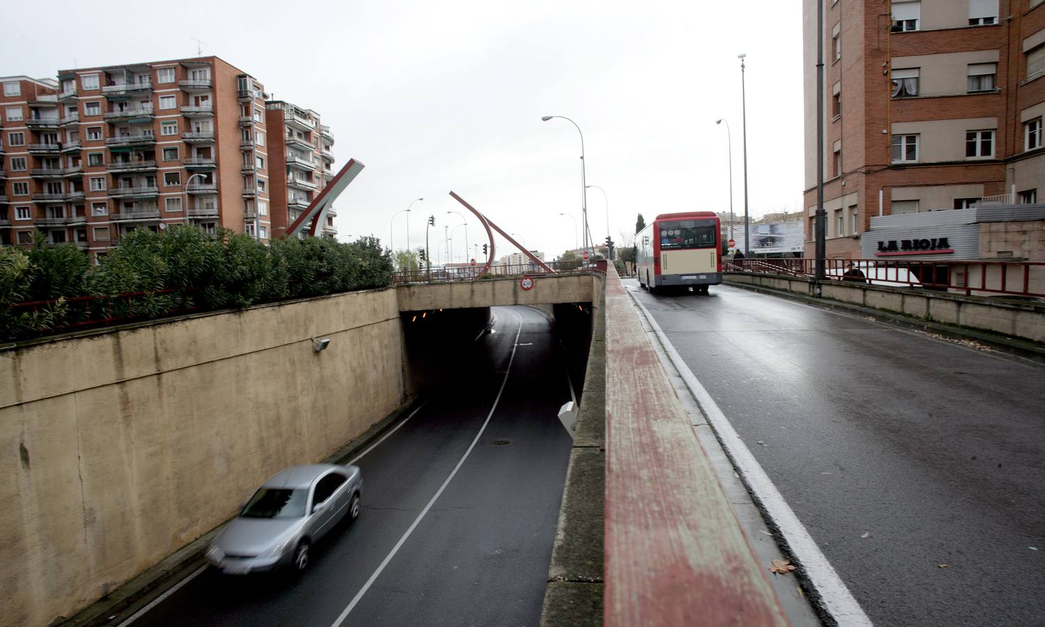 El Ayuntamiento hará un estudio de alternativas sobre el túnel de Duques de Nájera