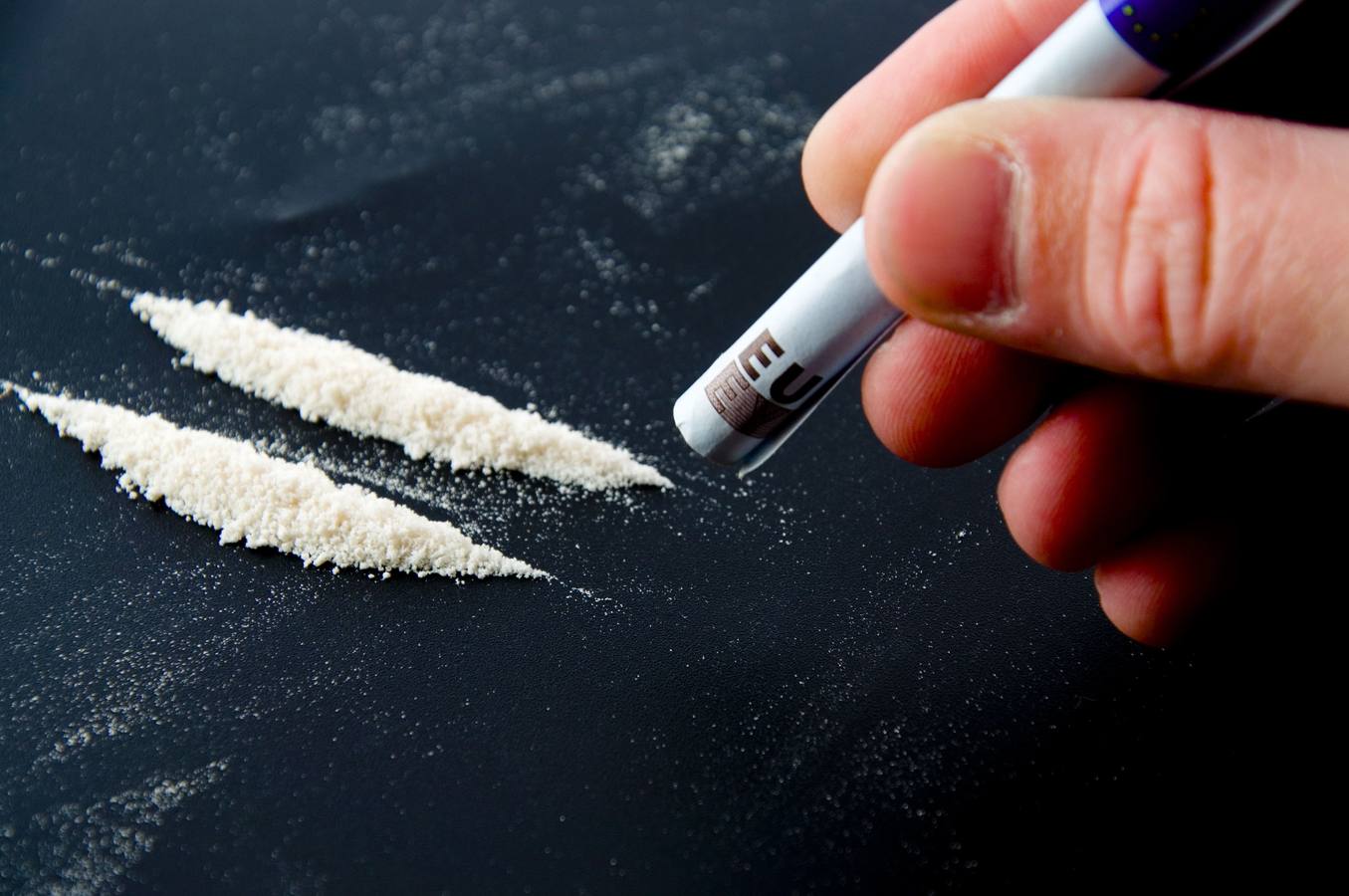 Piden 55 años de cárcel y multa de 440.600 euros a 8 acusados de tráfico de droga en Navarra y La Rioja