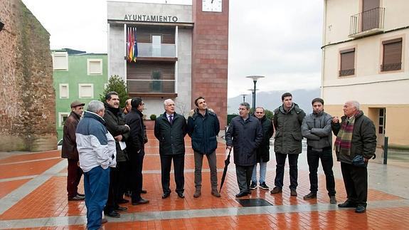 El Ayuntamiento de Sorzano luce en un nuevo entorno